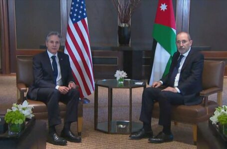 وزير الخارجية يلتقي نظيره الأميركي اليوم في عمّان