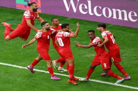 المنتخب الوطني يكثف تحضيراته للقاء طاجيكستان