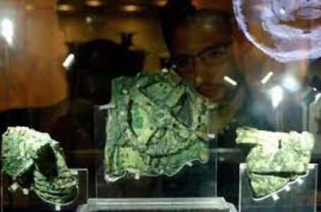 “أنتيكيثيرا”.. أسرار تنكشف عن “أول كمبيوتر في العالم” صنعه الإغريق!