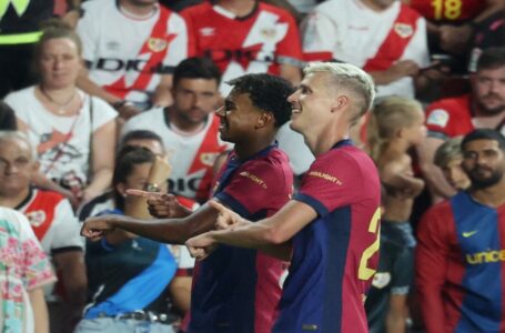 الوافد الجديد أولمو يقود برشلونة لفوزه الثالث