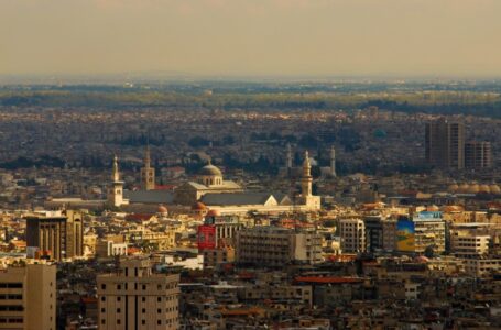 سوريا تشكر دول عدة منها الأردن لاستئناف عمل بعثاتها الدبلوماسية بدمشق