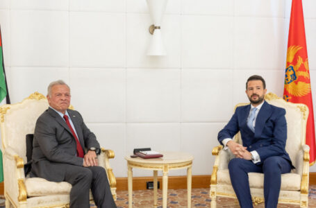 الملك يلتقي مع رئيس جمهورية مونتينيغرو