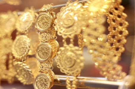 66.6 دينارا سعر غرام الذهب محليا من عيار 21