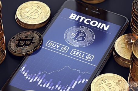 عملة بتكوين تسجل مستوى قياسيا مرتفعا جديدا مقتربة من 112 ألف دولار