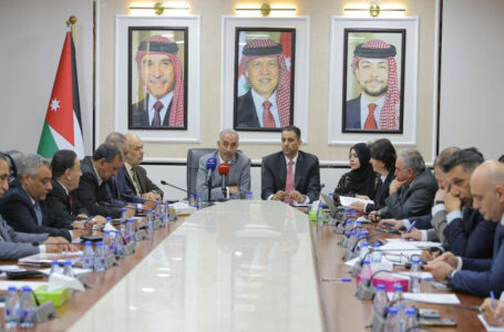 توصيات نيابية للحكومة بدعم القطاع السياحي