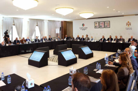 سميرات يستعرض الأهداف الاستراتيجية لقطاع تكنولوجيا المعلومات والصناعات الإبداعية