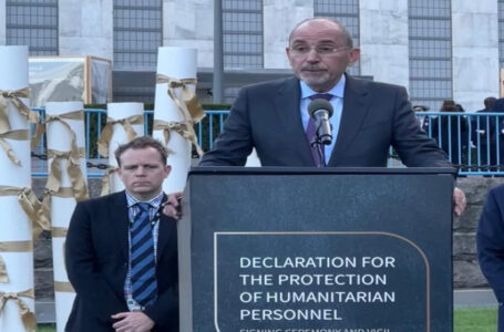 الصفدي: العام الماضي كان الأسوأ بالنسبة للعاملين في المجال الإنساني