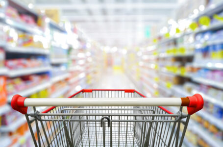 انخفاض واستقرار أسعار 92% من السلع الغذائية في الأسواق المحلية