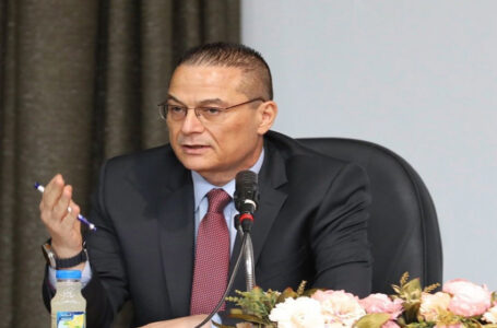 محافظ البنك المركزي: الدينار الأردني حافظ على استقراره منذ عام 1995