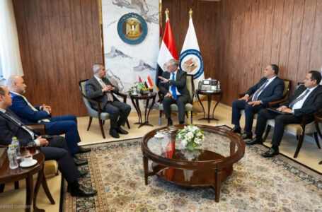 الأردن ومصر يبحثان التعاون في مجالات البترول والغاز الطبيعي والتعدين