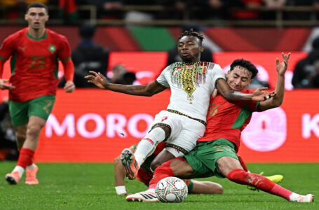 أمم إفريقيا.. المغرب يفرّط في فرصة حسم التأهل المبكر بتعادل مخيب مع مالي