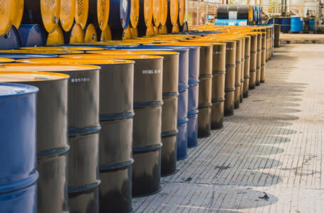 باركليز: خام برنت قد يصل إلى 80 دولارا للبرميل بسبب التوتر بين واشنطن وطهران