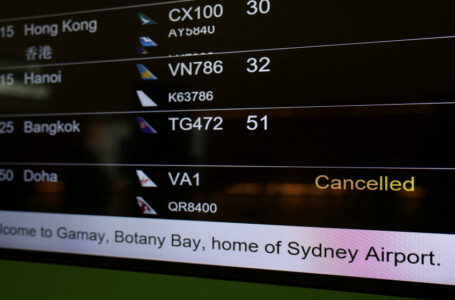 أسهم شركات الطيران الآسيوية تنخفض مع اضطراب حركة السفر جراء حرب إيران